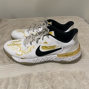 Nike Alpha Huarache Elite 3 Turf Premium